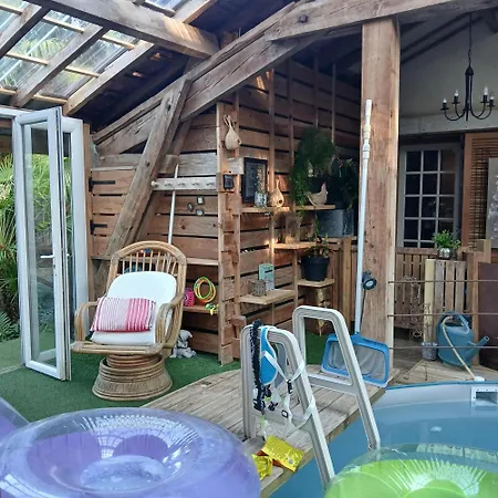 L'atelier Bois بيت للعطل